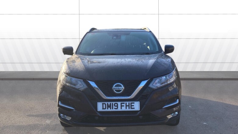Nissan Qashqai 1.3 DiG-T N-Connecta 5dr Petrol Hatchback